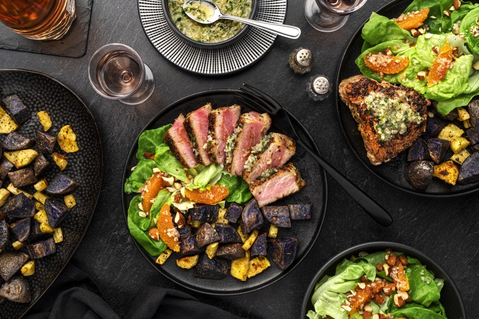 L’Artisan: Seared Tuna with Blue Potatoes & Parsnips