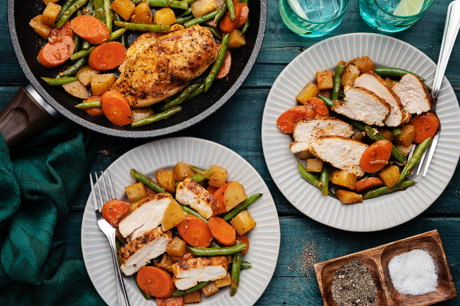 Carb-Wise: Cozy One-Pan Winter Chicken Skillet